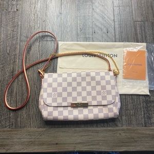 Louis Vuitton Gray and Cream Checkered Shoulder Bag